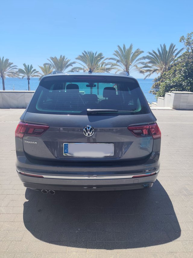 VOLKSWAGEN TIGUAN R-LINE 2.0 TDI