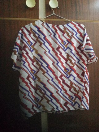 Blusa manga corta estampada Talla S