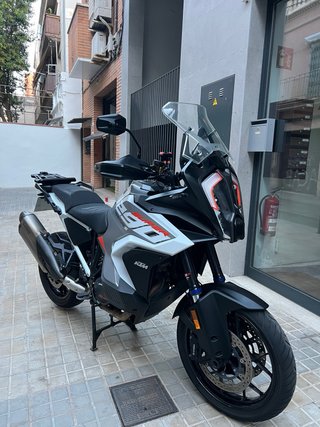 KTM 1290 Super Adventure S 2024 Gris/Blanco
