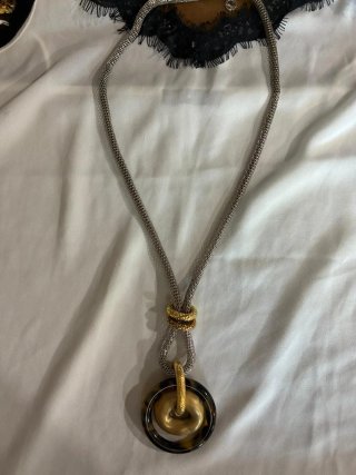 Collare elegante da donna marrone e dorato