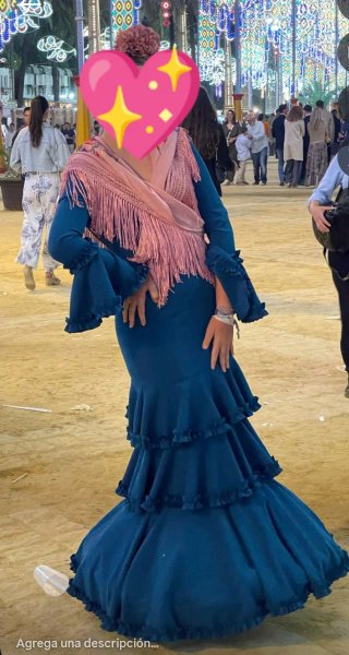 Traje de flamenca azul pato
