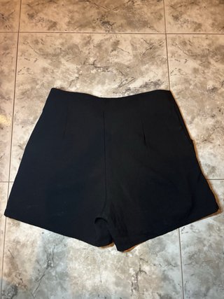 Shorts Azara Paris Negros con Flores Rosas