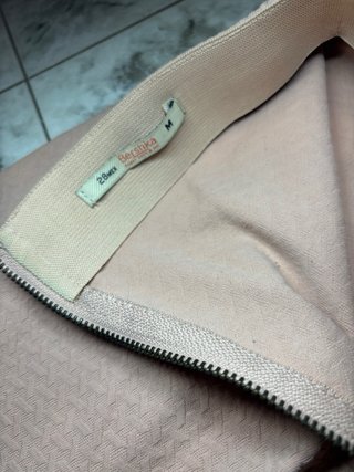 Falda Bershka Rosa Texturizada
