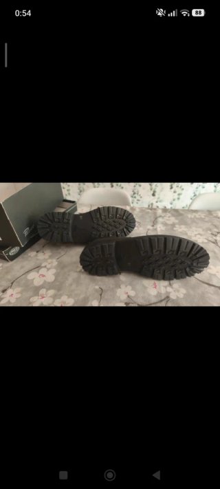Zapatos unisex talla 40 negros a estrenar