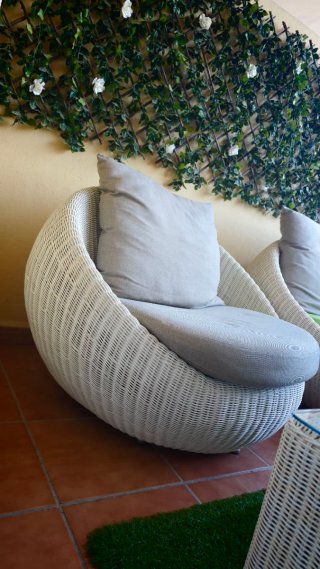 Conjunto Exterior Chill Out: Sillones y Mesa