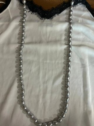 Collare argentato da donna