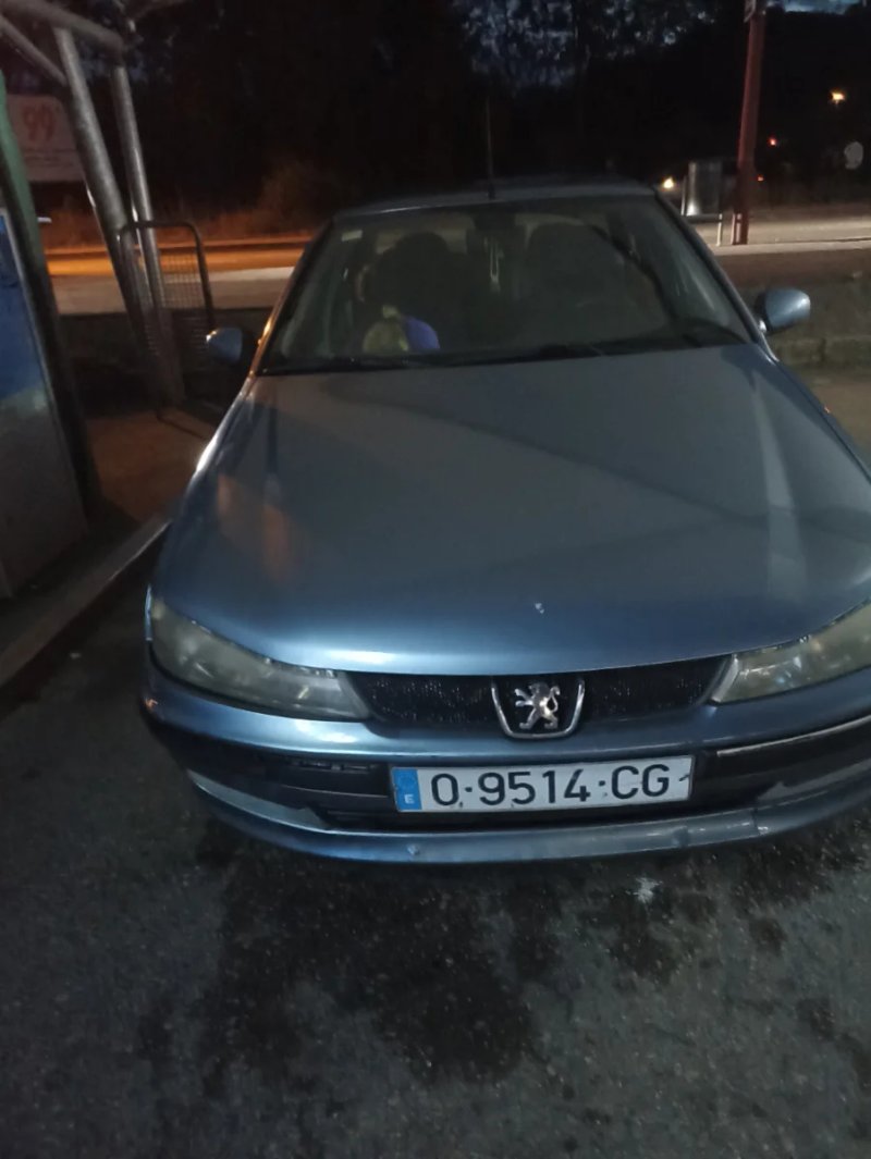 Peugeot 406 2000 - foto 1