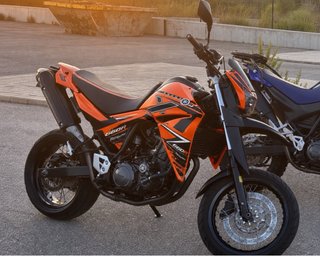 Yamaha XT 660 2007 - * 2 Juegos Escape*