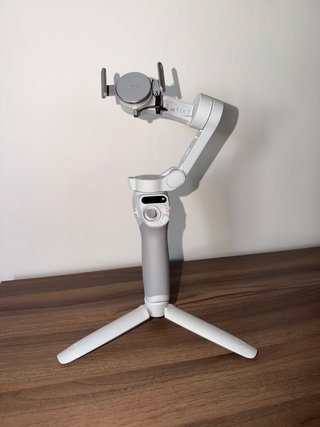 DJI Osmo Mobile SE Gimbal