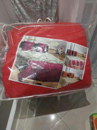 Edredón Cama Nuevo Gris y Rojo