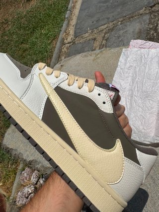 Nike Air Jordan 1 Low x Travis Scott Reverse Mocha