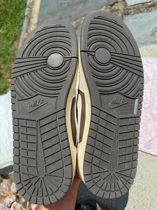 Nike Air Jordan 1 Low x Travis Scott Reverse Mocha