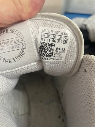 Deportivas Adidas Botín Blancas y Grises