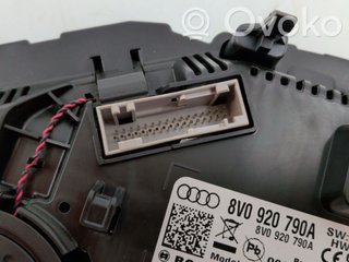 Cuadro instrumentos Audi S3 A3