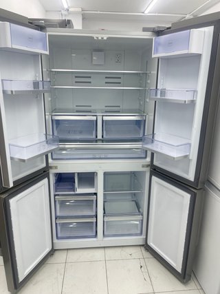Nevera Americana Beko con garnatia transparente