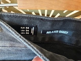 Pantalón vaquero Pull&Bear gris