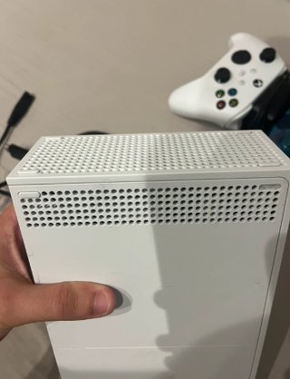 Xbox Series S + 2 Controller + Base Ricarica