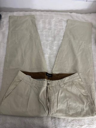 Pantalones Beige Marlboro Classic