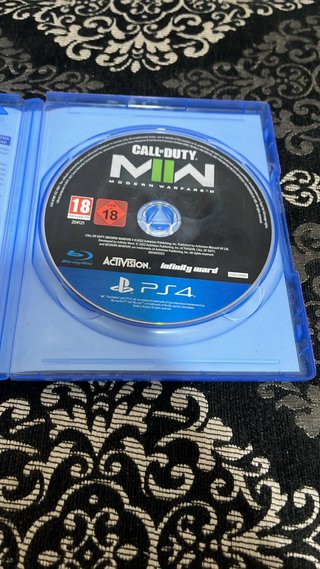FIFA 23 PS4 + Call of Duty