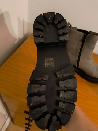 Oferta 12€. Botines caqui mujer apenas usadas
