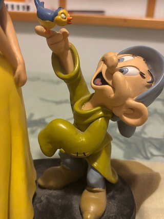 Figura Blancanieves/Mudito .Grande resina. Disney
