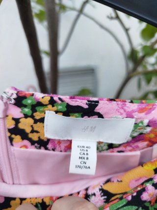 Falda corta floral H&M Talla L Minifalda floral