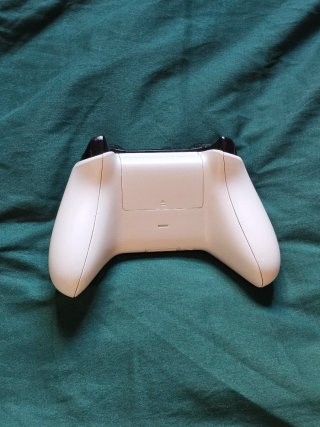 Xbox One S Blanca 800gb