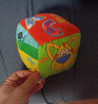 Sonajero Cubo Perro Divertido Bebé