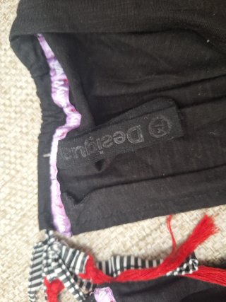 Camiseta Desigual XL Corazón Lentejuelas