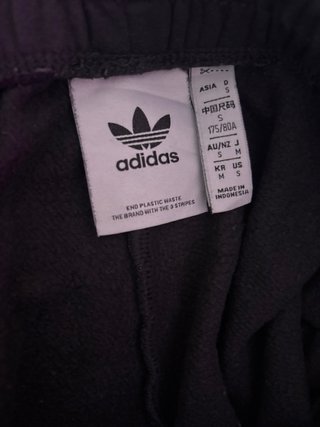 Pantalón chándal Adidas negro