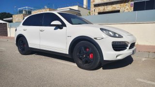 Porsche Cayenne 2011