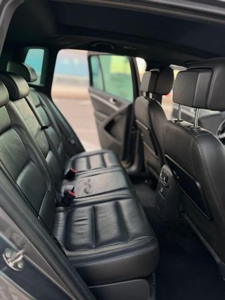 Tiguan R-line 4Motion (Exterior y interior 2015)