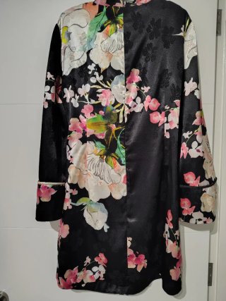 Vestido Zara floral negro