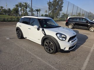 MINI Countryman 2016