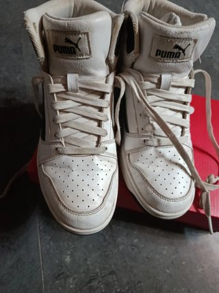 Zapatillas Puma Blancas y Negras Talla 36