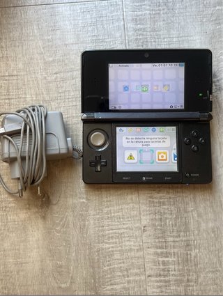 Consola Nintendo 3DS nera + giochi DS