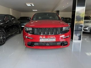 Jeep Grand Cherokee 6.4 V8 Hemi SRT 344 kW (468 CV)
