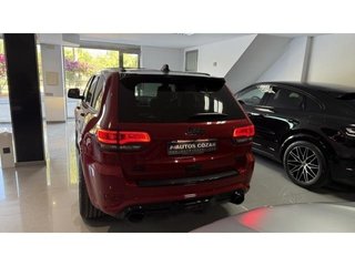 Jeep Grand Cherokee 6.4 V8 Hemi SRT 344 kW (468 CV)