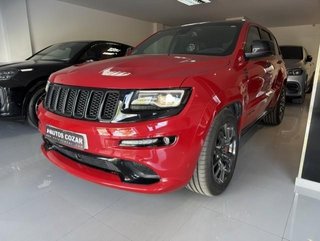 Jeep Grand Cherokee 6.4 V8 Hemi SRT 344 kW (468 CV)