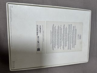Apple iPad 5ª Gen (A1822) Wi-Fi Blanco