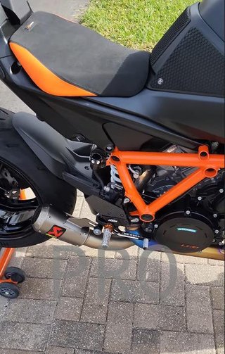 Escape completo KTM Duke 1050