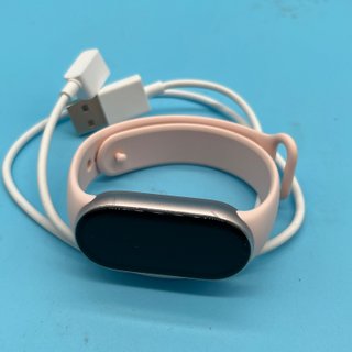 Xiaomi Smartband 10 schermo AMOLED 1,72"