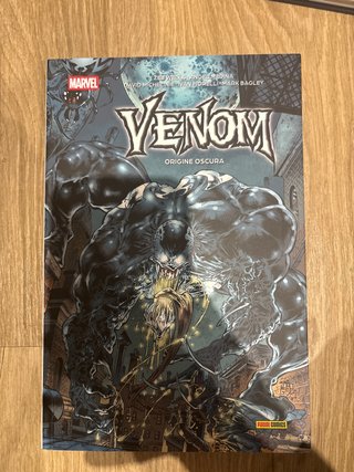 Fumetto venom origine oscura pocket edition