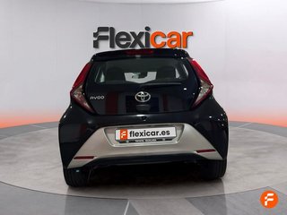 Toyota Aygo 1.0 70 x-play