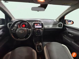 Toyota Aygo 1.0 70 x-play