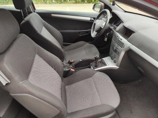 Opel Astra GTC 1.7 CDTI 110 CV 3 p. 2010