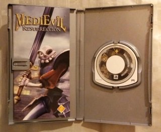 MediEvil Resurrección PSP Completo Platinum