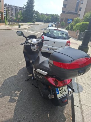 Moto Scooter TGB 300 Negra
