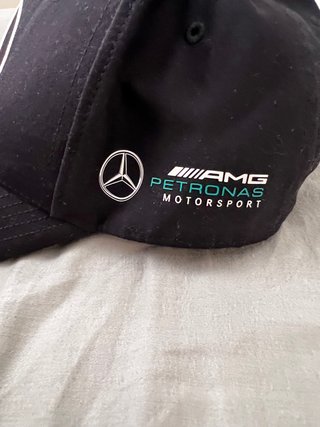 Gorra Mercedes AMG F1 Oficial Negra