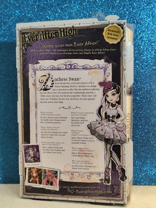 Muñeca Ever After High Duchess Swan